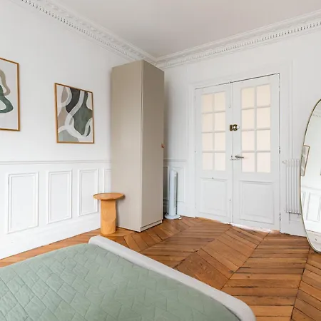 - Marais & Bastille Apartament *