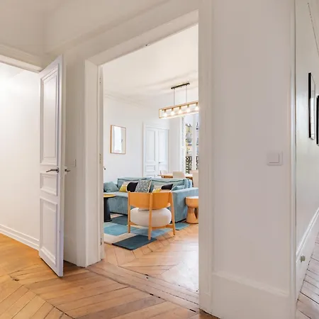 - Marais & Bastille Apartament