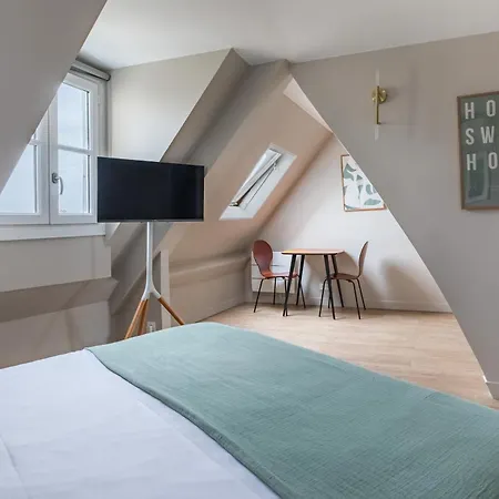 - Marais & Bastille *